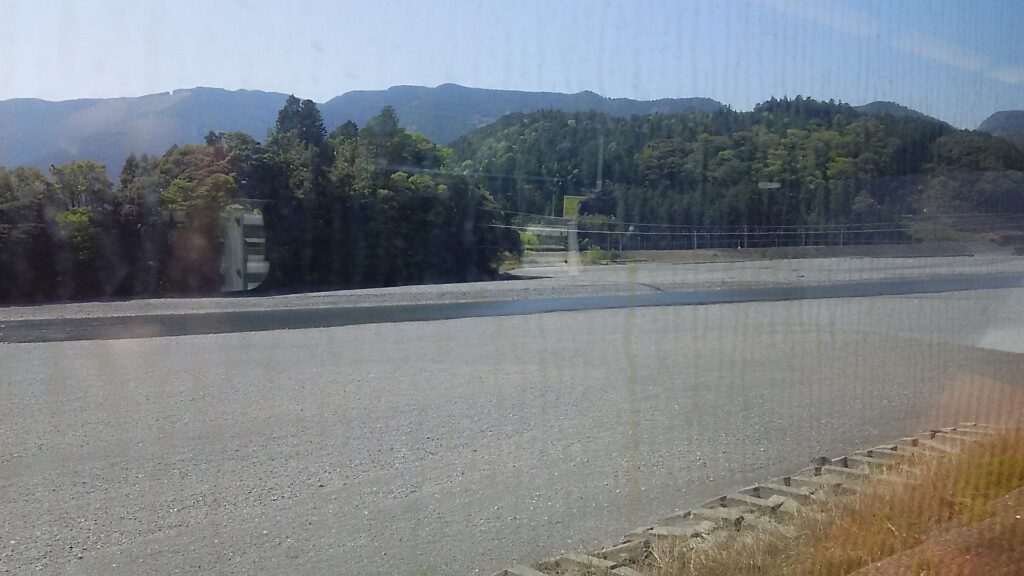 画像に alt 属性が指定されていません。ファイル名: DSC_2634-1024x576.jpg