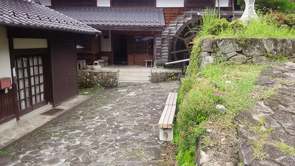 画像に alt 属性が指定されていません。ファイル名: DSC_0892-1024x576.jpg