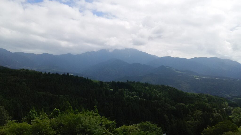 画像に alt 属性が指定されていません。ファイル名: DSC_0932-1-1024x576.jpg